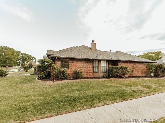 5th image of 3600 Maggie Cir