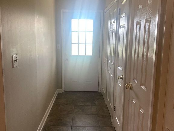 5th image of 6101 Harvey St #4