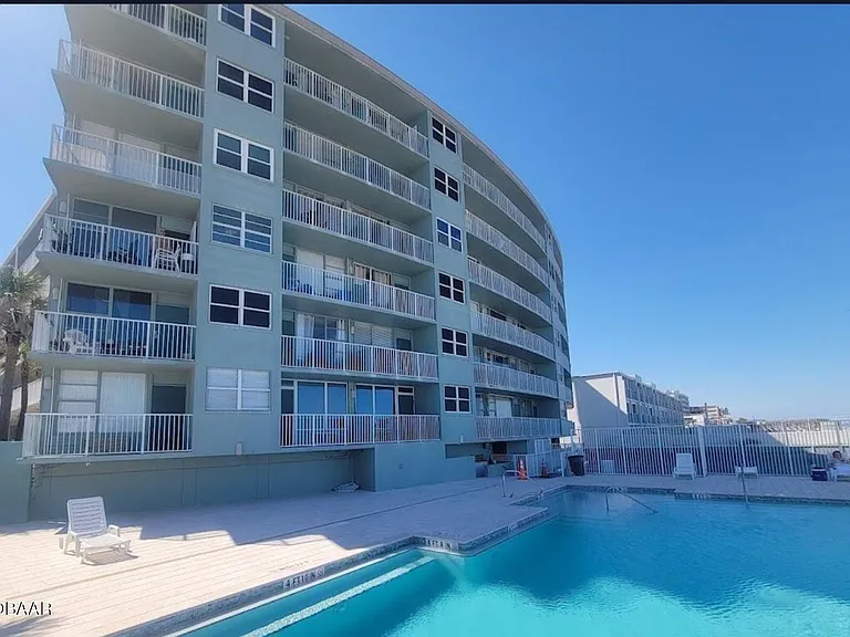 800 N Atlantic Ave #521 — Photo 4