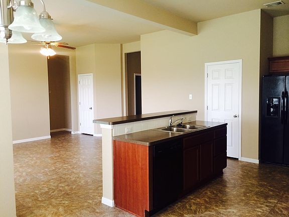 5th image of 6023 Fair Hill Dr