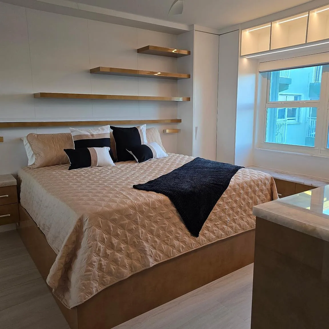 2 bed, 2.0 bath, 850 sqft, $6,500 — Photo 1