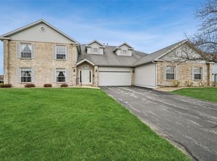 3225 Willowridge Rd Unit D, Marion, IA 52302