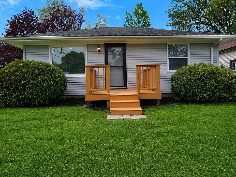 1st image of 201 Meadow Dr