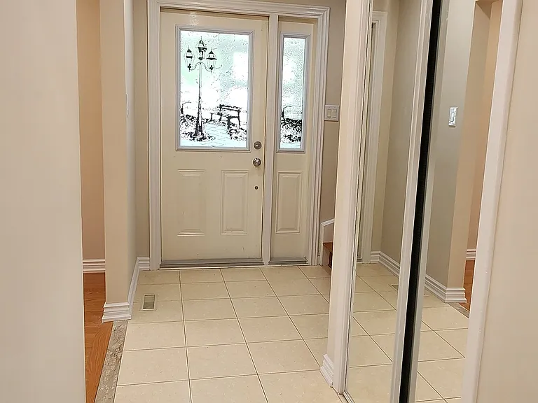 69 Cherrystone Dr #MAIN AND UPPER — Photo 2