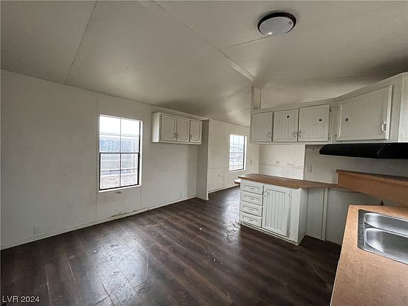 5th image of 2268 Tomlinson Ln