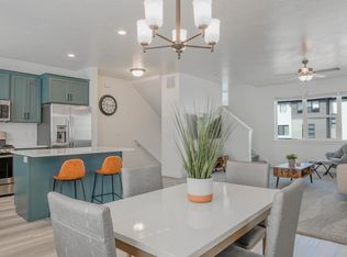 456 S Wood Stream Rd, American Fork, UT 84003