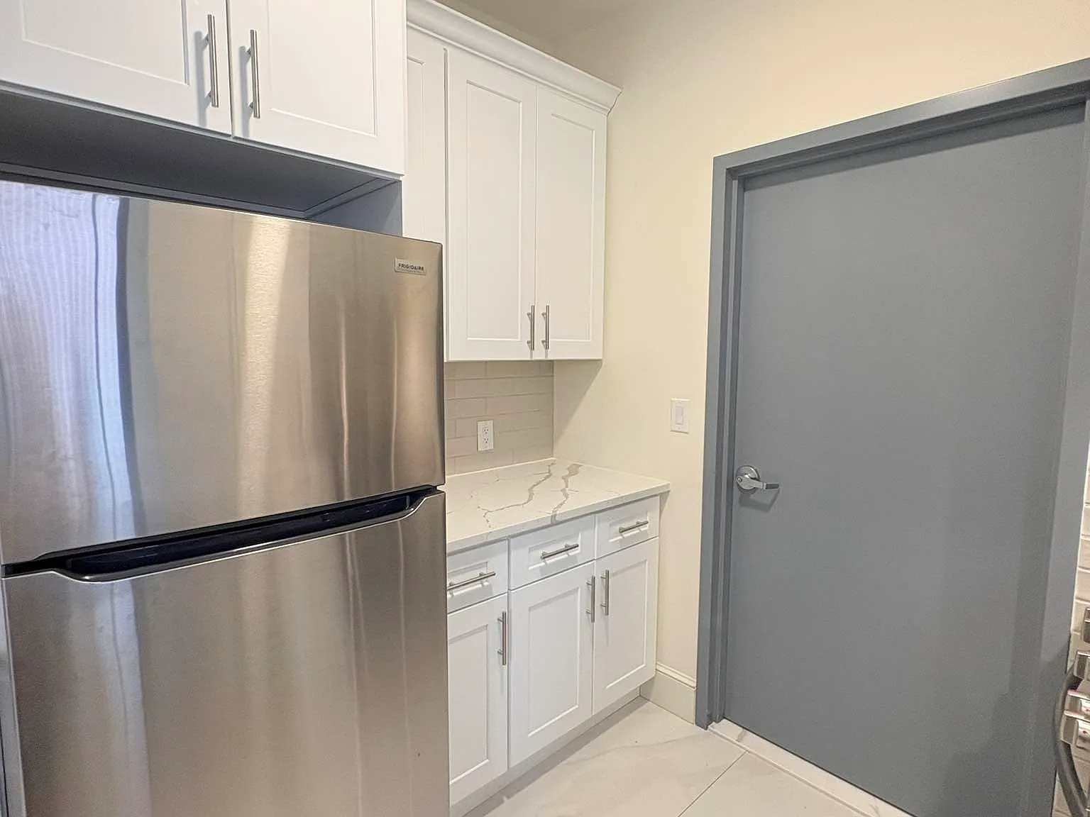 143 East 39th Street — Photo 3