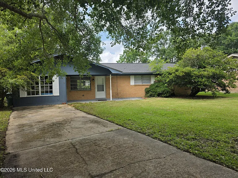 905 Spanish Acres Dr — Photo 14