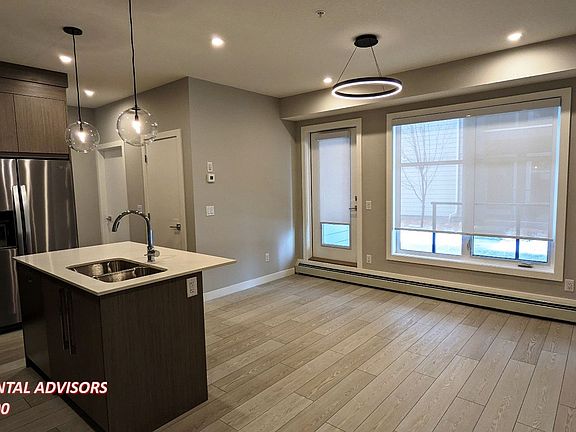 4th image of 681 Savanna Blvd NE #1106