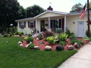 1469 Van Vleet Rd, Flushing, MI 48433