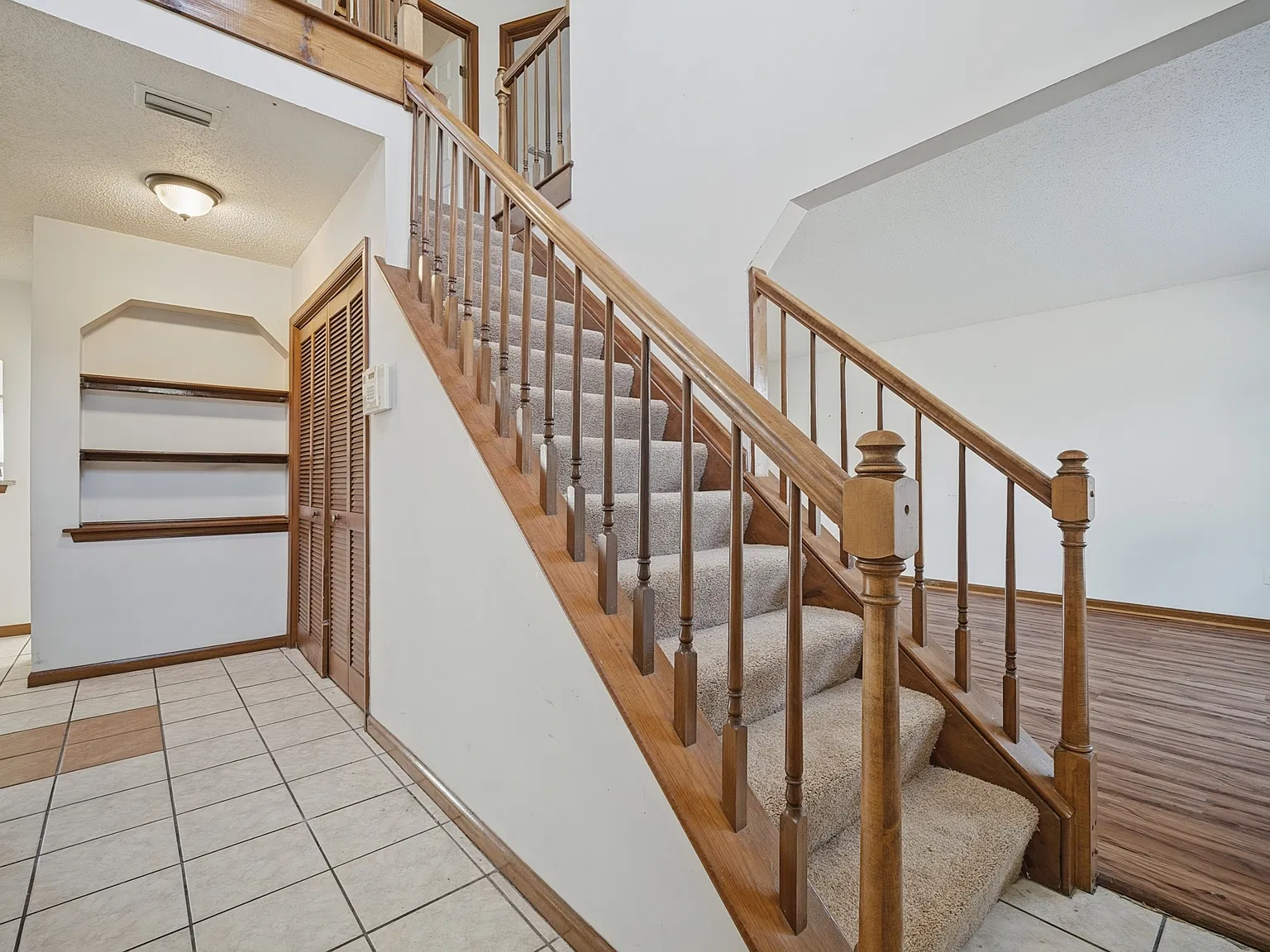 3221 Winterberry Court - 1 — Photo 4