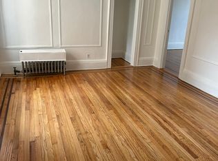 91-2 111th St, Richmond Hill, NY 11418