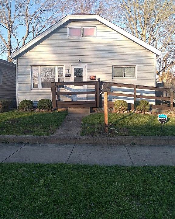 1st image of 1105 Hughes St