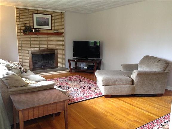 2nd image of 1011 Wenbrook Dr
