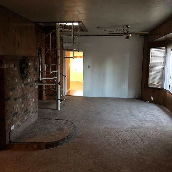 2nd image of 189 Carlisle Ave