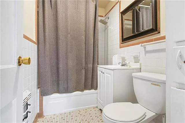 6218 Waldo Dr — Photo 15