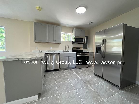 5th image of 4603 Edgelawn Ave NW