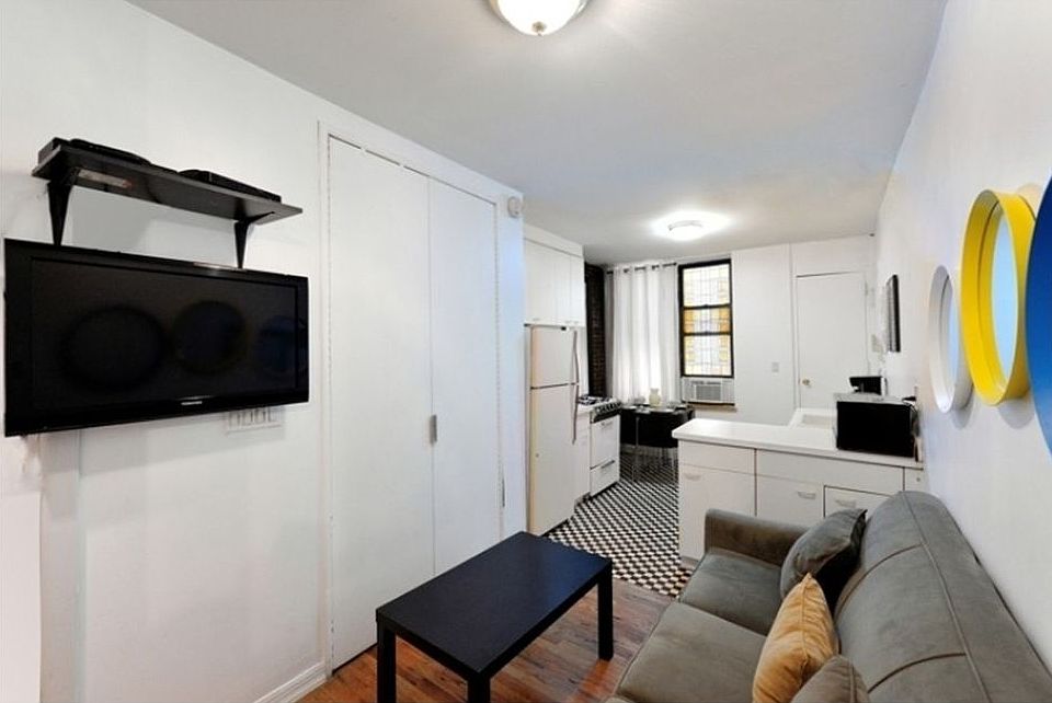 1st image of 536 9th Ave APT 3FS