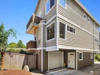 9521 8th Avenue NW #A, Seattle, WA, 98117