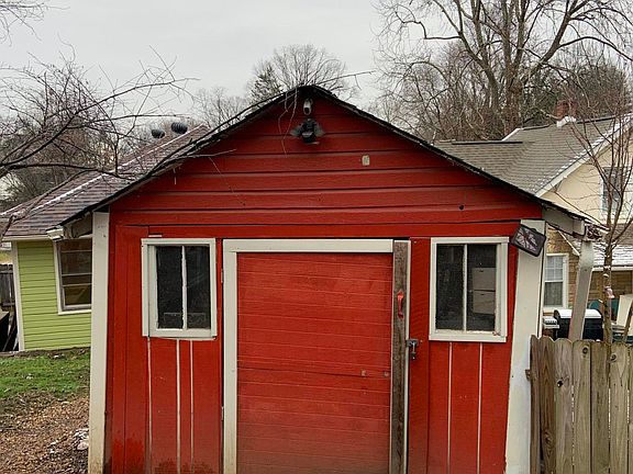 4th image of 1721 Kenwood Blvd SE
