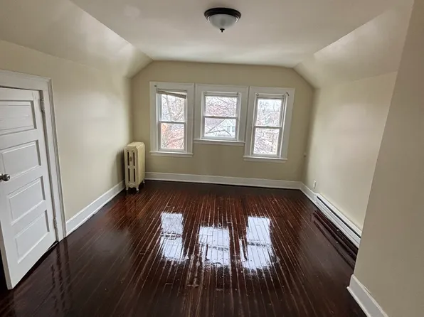 45-47 Hebron St #3, Hartford, CT 06112