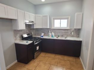356 S 11th St, Newark, NJ 07103
