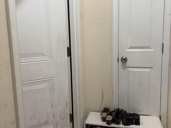 4th image of 1233 N 17th St Unit 2