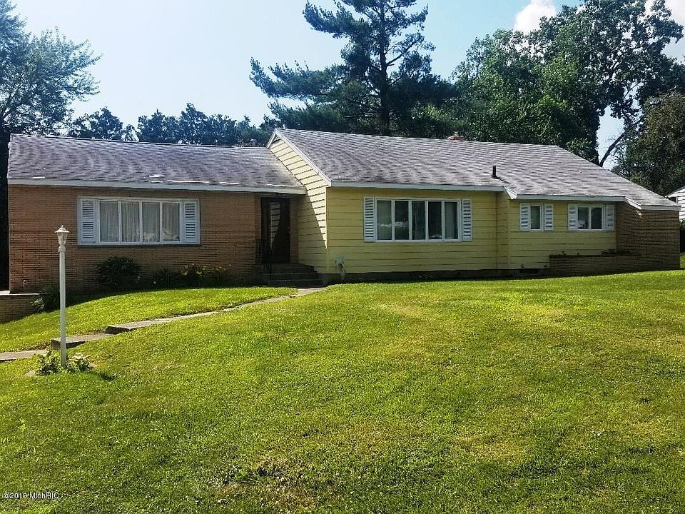 1st image of 687 Westview Ave NW