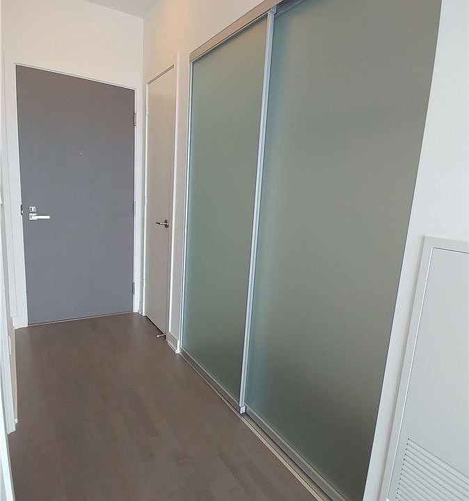 1st image of 501 Saint Clair Ave W #809
