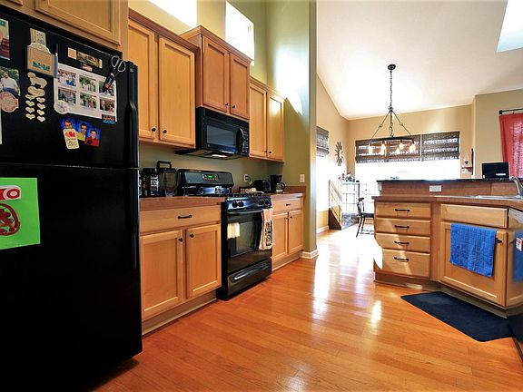 4th image of 186 Burwyck Park Dr