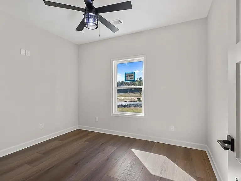1000 Duke Dr — Photo 22