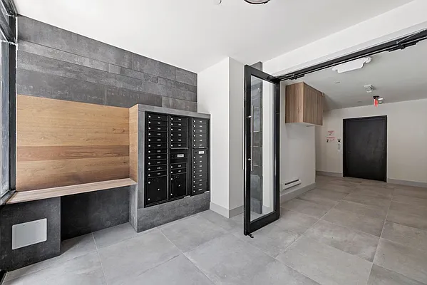 Sold by Nest Seekers International | media 6