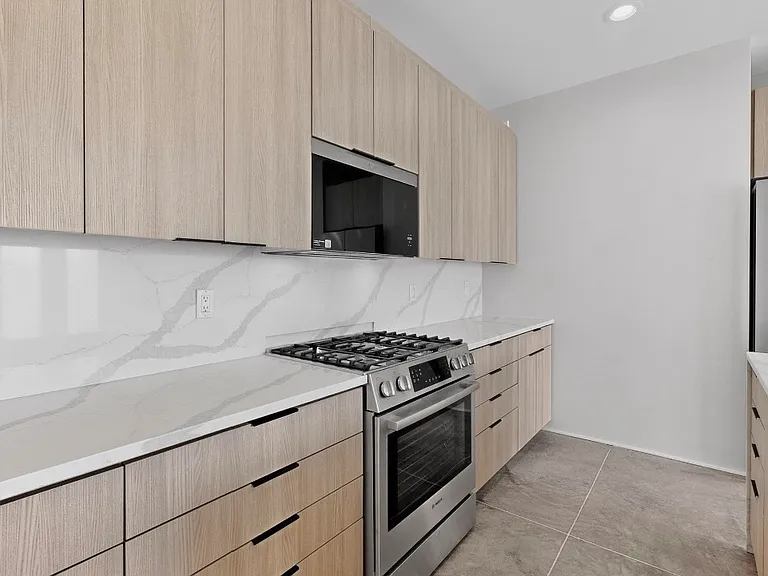 705 Alcalde Pl SW #1 — Photo 6