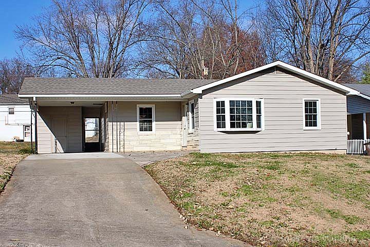 1st image of 2536 Masters Dr