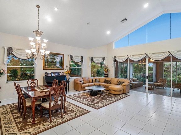 3rd image of 6219 Evian Place