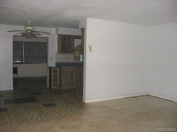 3rd image of 28 S Lee St