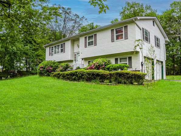 5 Catalpa Court, Bardonia, NY 10954