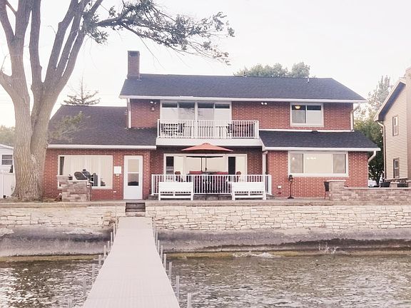 2nd image of 4665 N Shore Dr