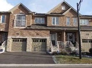 745 Farmstead Dr #44, Milton, ON L9T 8B1