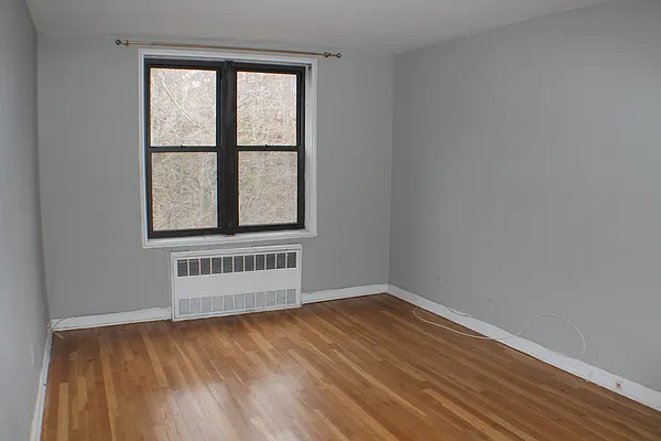 Sold by Re/Max In The City | media 5