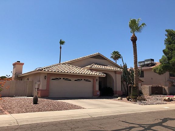 3rd image of 15222 N 44th Pl