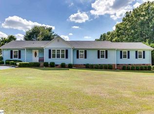 400 S Meadow Dr, Spartanburg, SC 29306