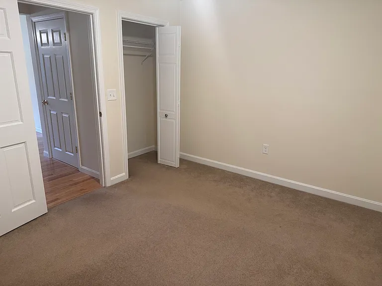 70 Broad Meadow Dr — Photo 9
