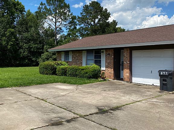 4th image of 195 Crepe Myrtle Ave #195