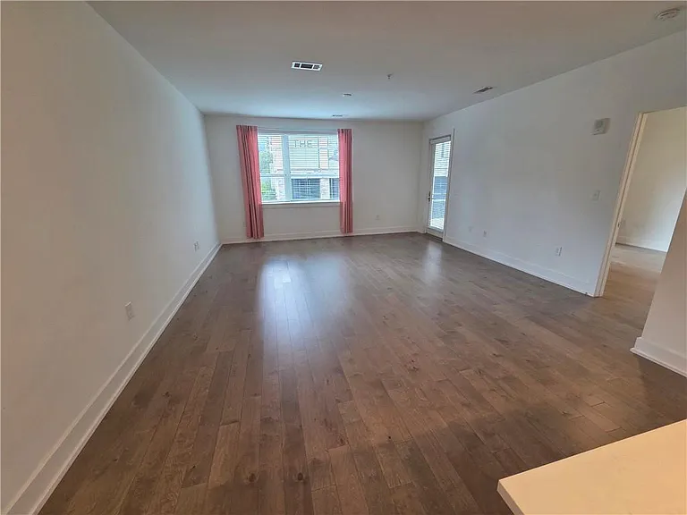 775 Juniper St NE #415 — Photo 7
