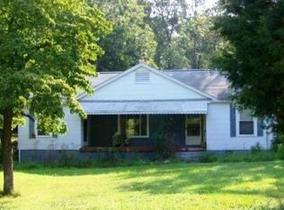 2637 John Dodd Rd, Wellford, SC 29385