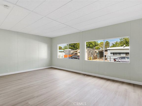 3rd image of 21923 Ottawa Rd Space 18