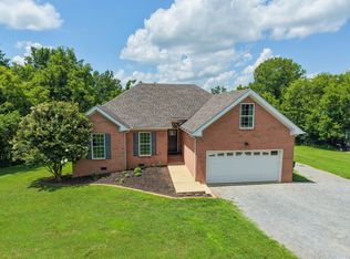 9389 Hi Lo Rd, Bon Aqua, TN 37025
