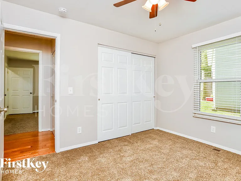 1617 Fairwood Forest Dr — Photo 8