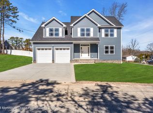 1741 10th Ave, Toms River, NJ 08757